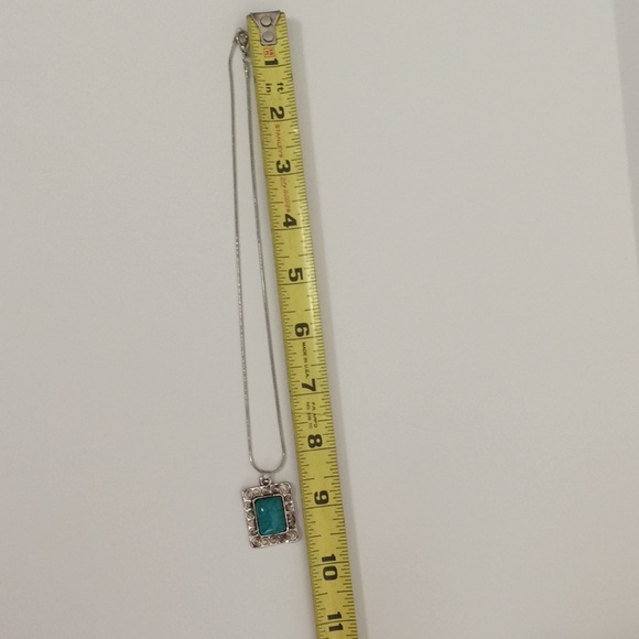 Turquoise Necklace - Picture 4 of 4